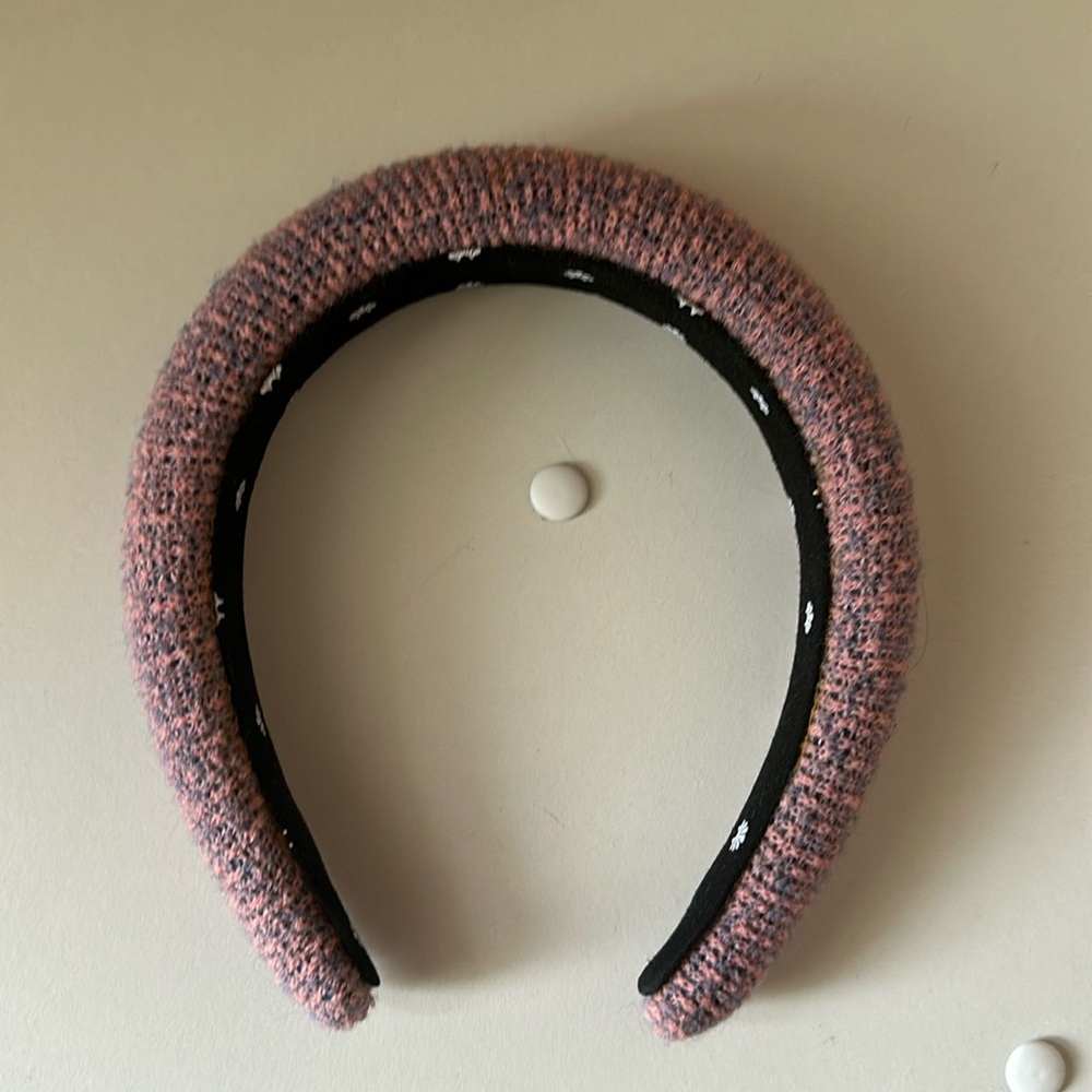 Lele headband new condition
